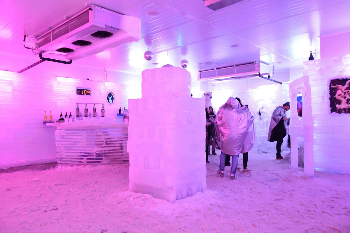 Polar Bar