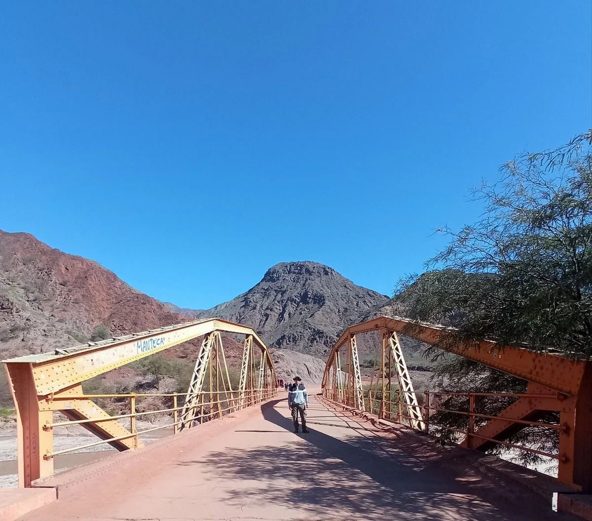 Puente Morales