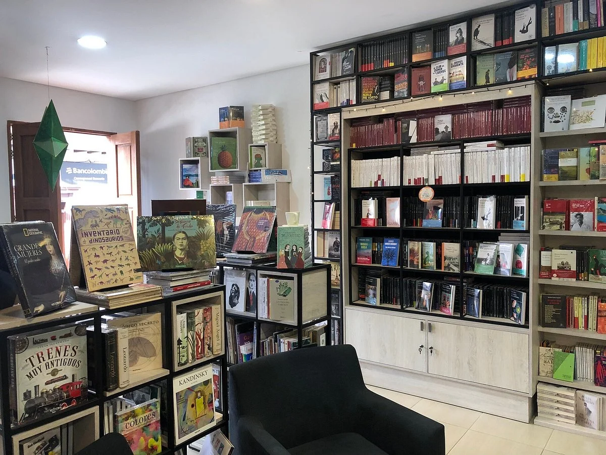 Tanta Tinta Libros Arte & Cafes