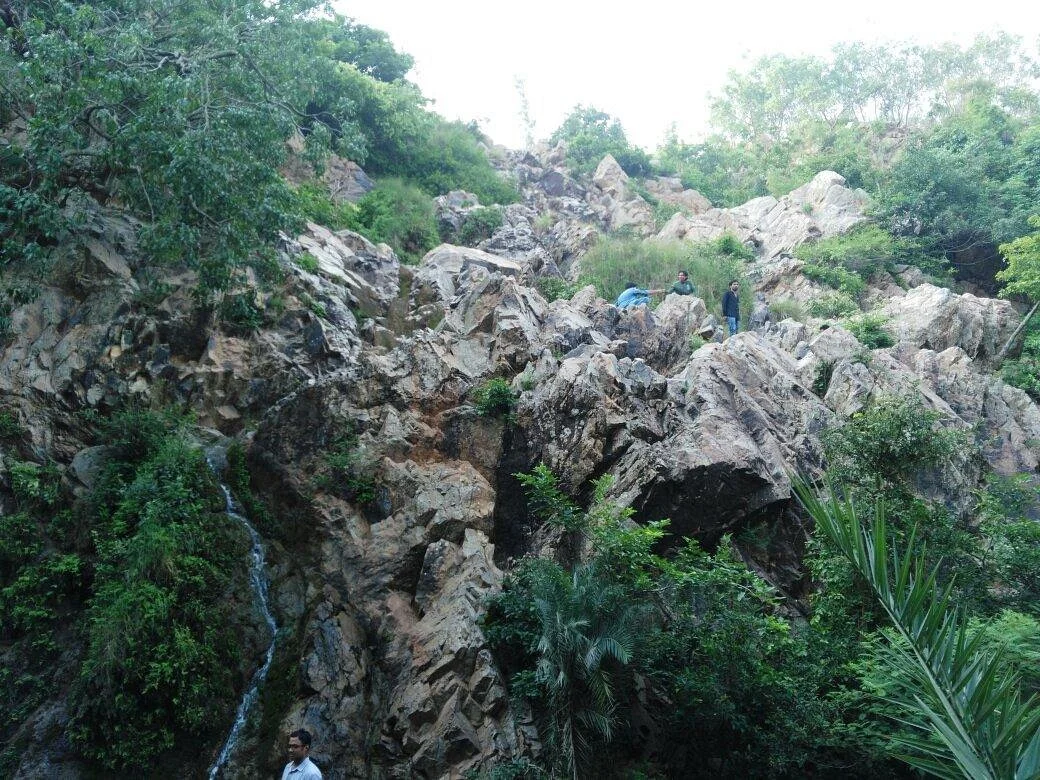 Muthyala Maduvu Falls