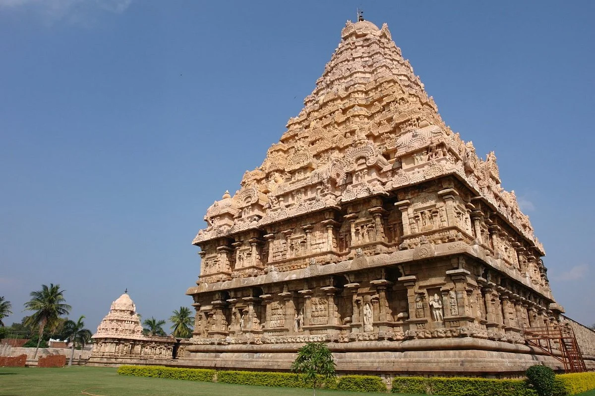 Tirunallurpperumanam Temple