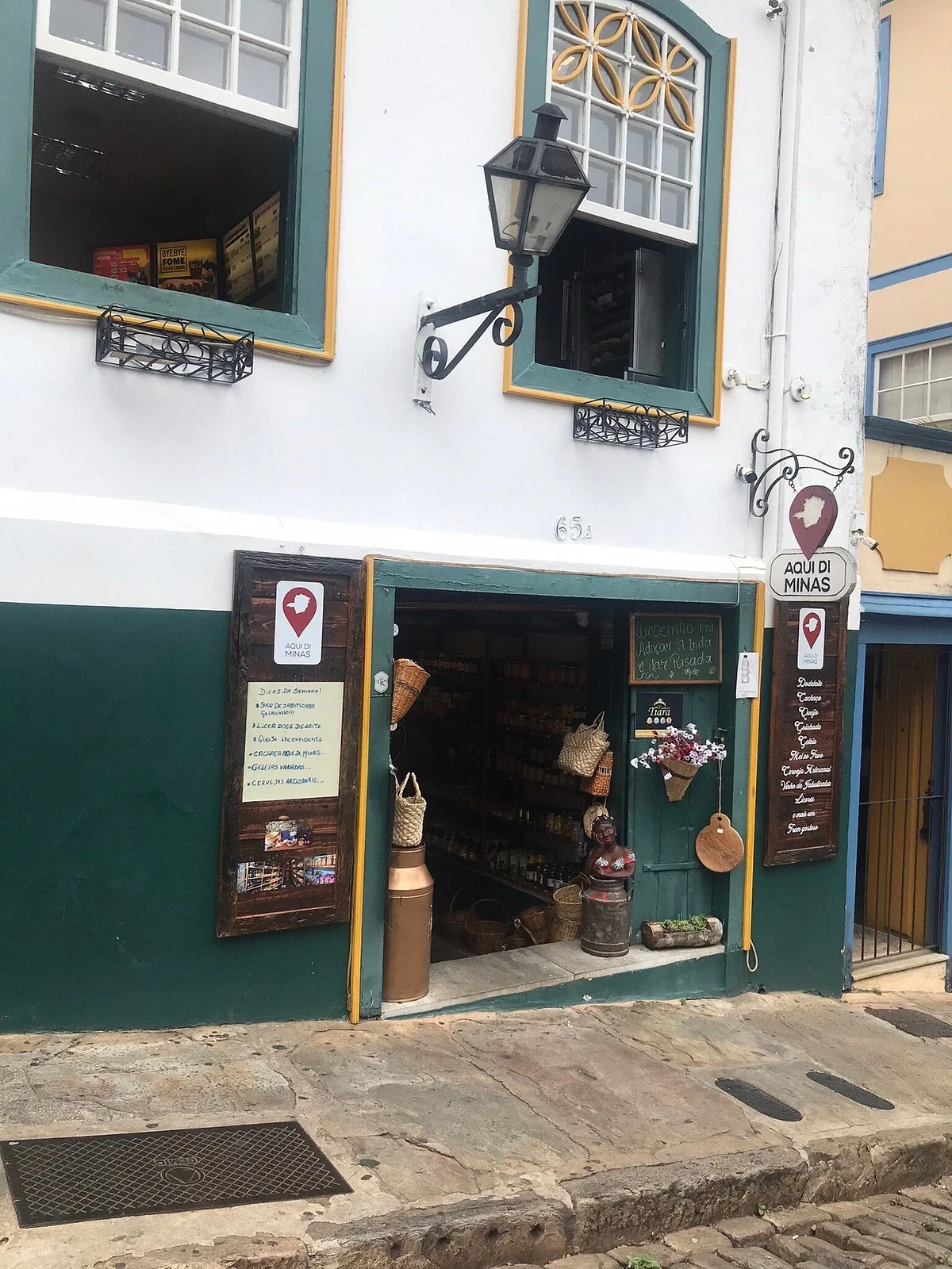 Aqui Di Minas