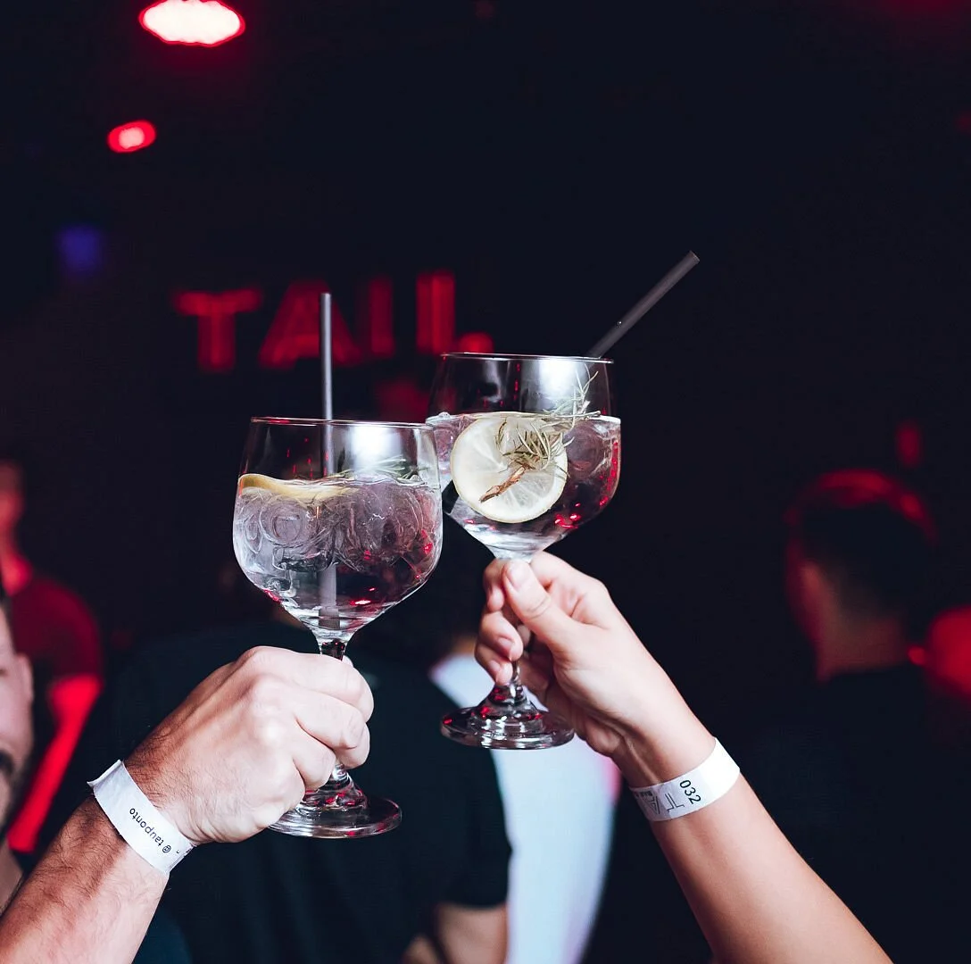 TAU bar club