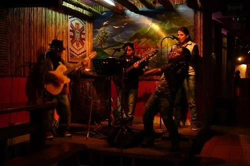 Amauta Pena Bar