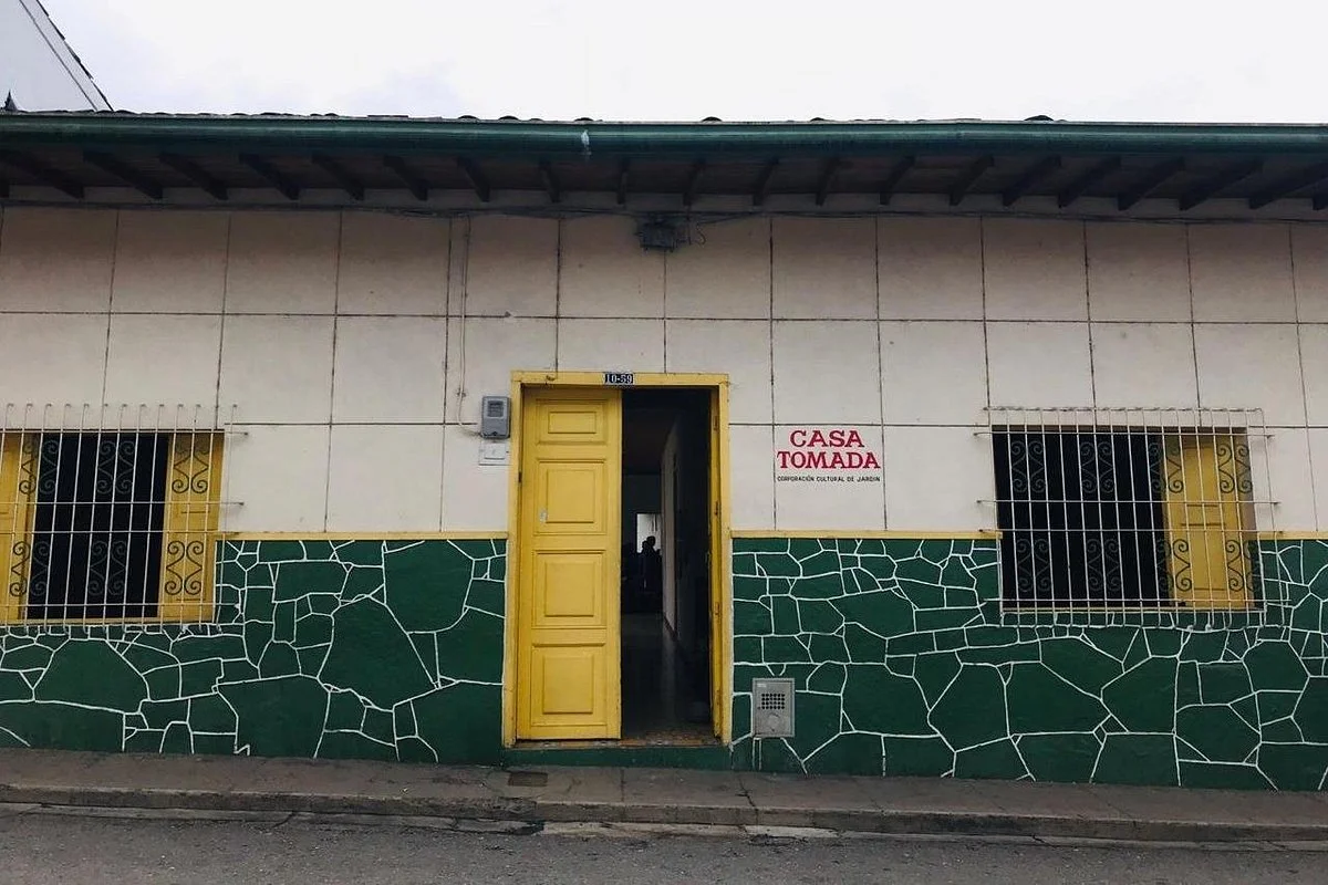 Casa Tomada