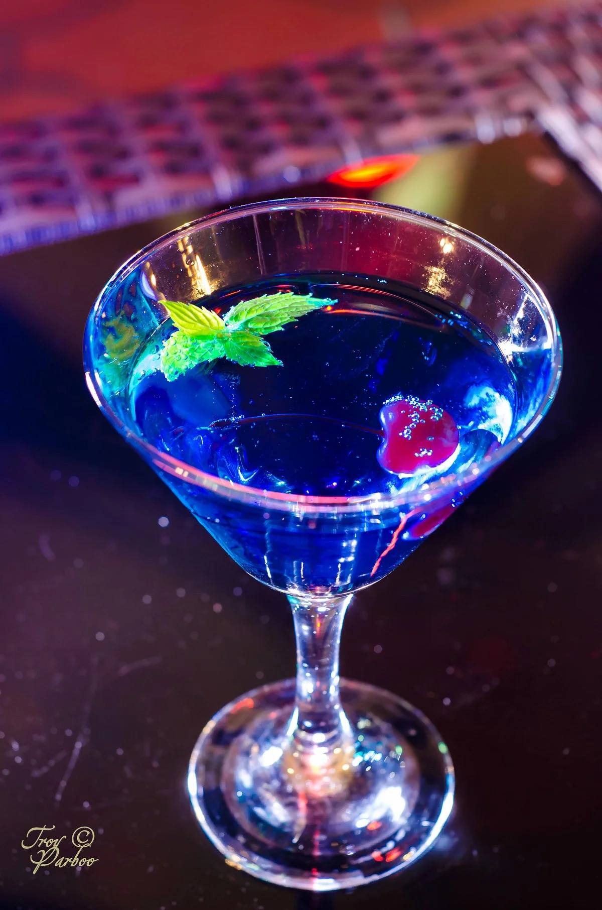 Altitude Cocktail Bar & Lounge