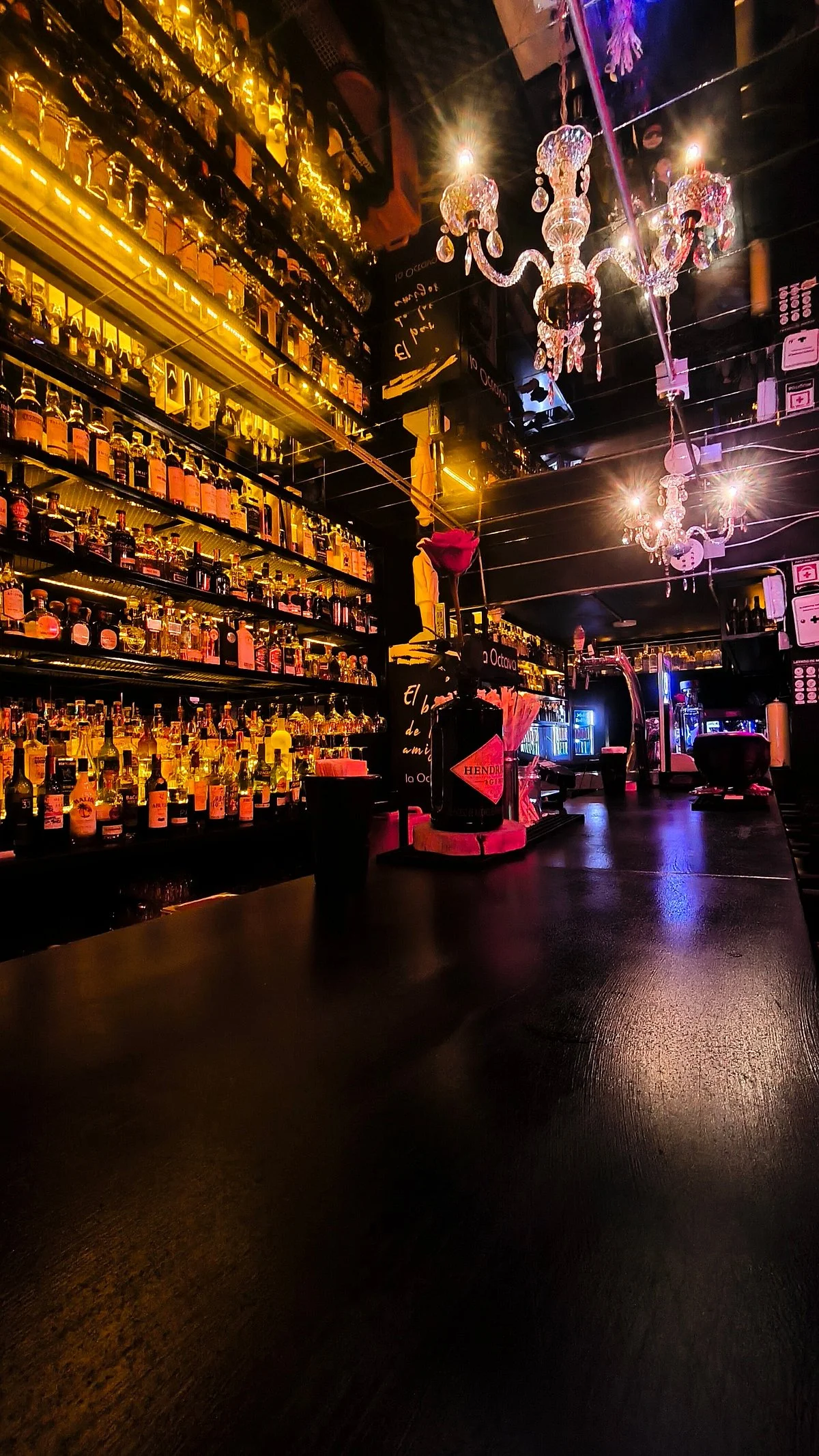 La Octava Bar