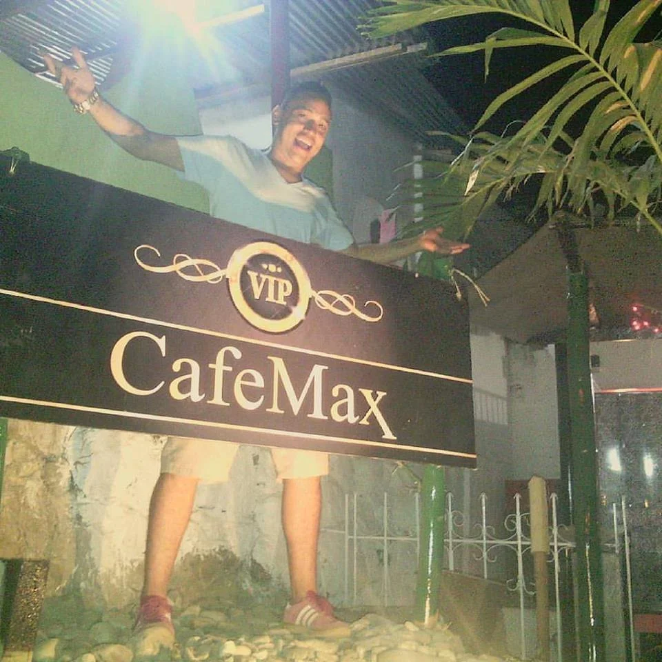 CafeMax