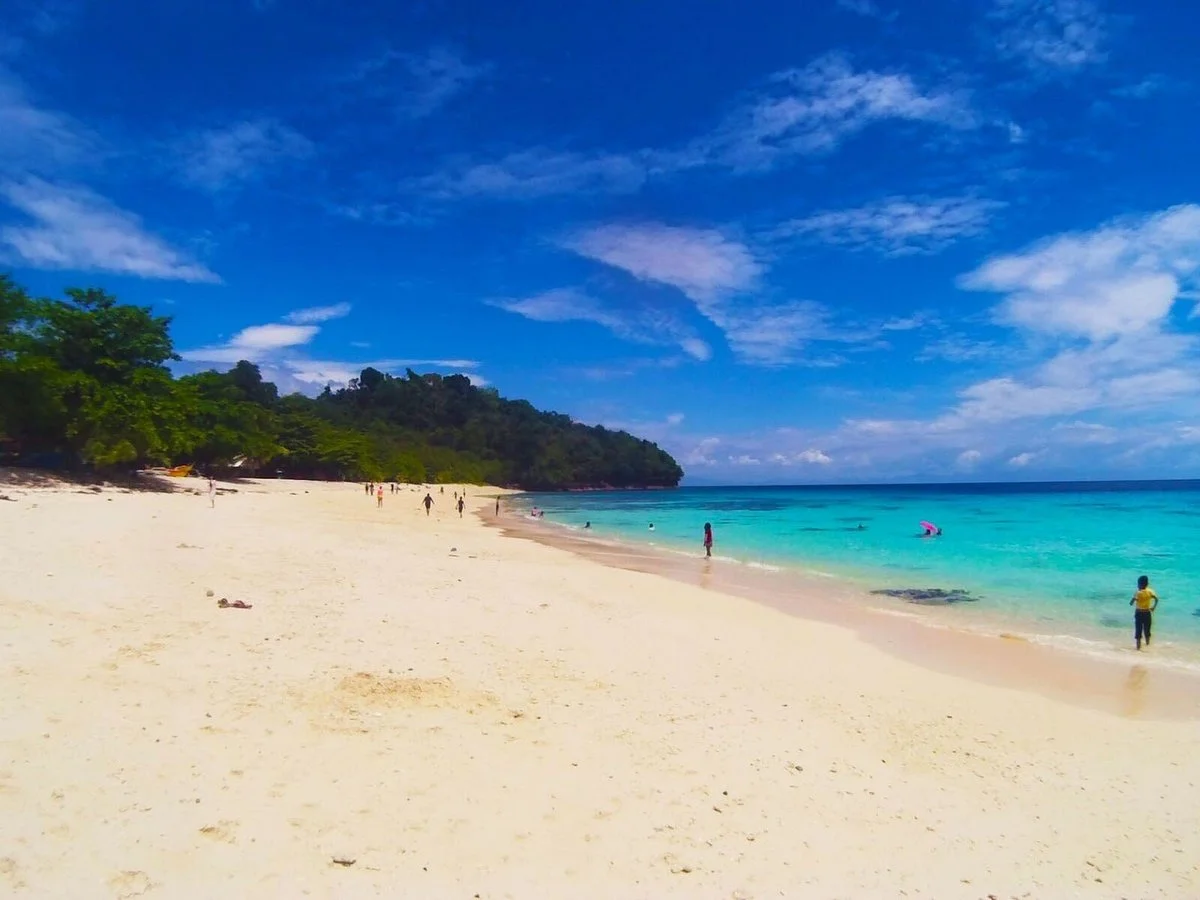 Alorro Beach Resort