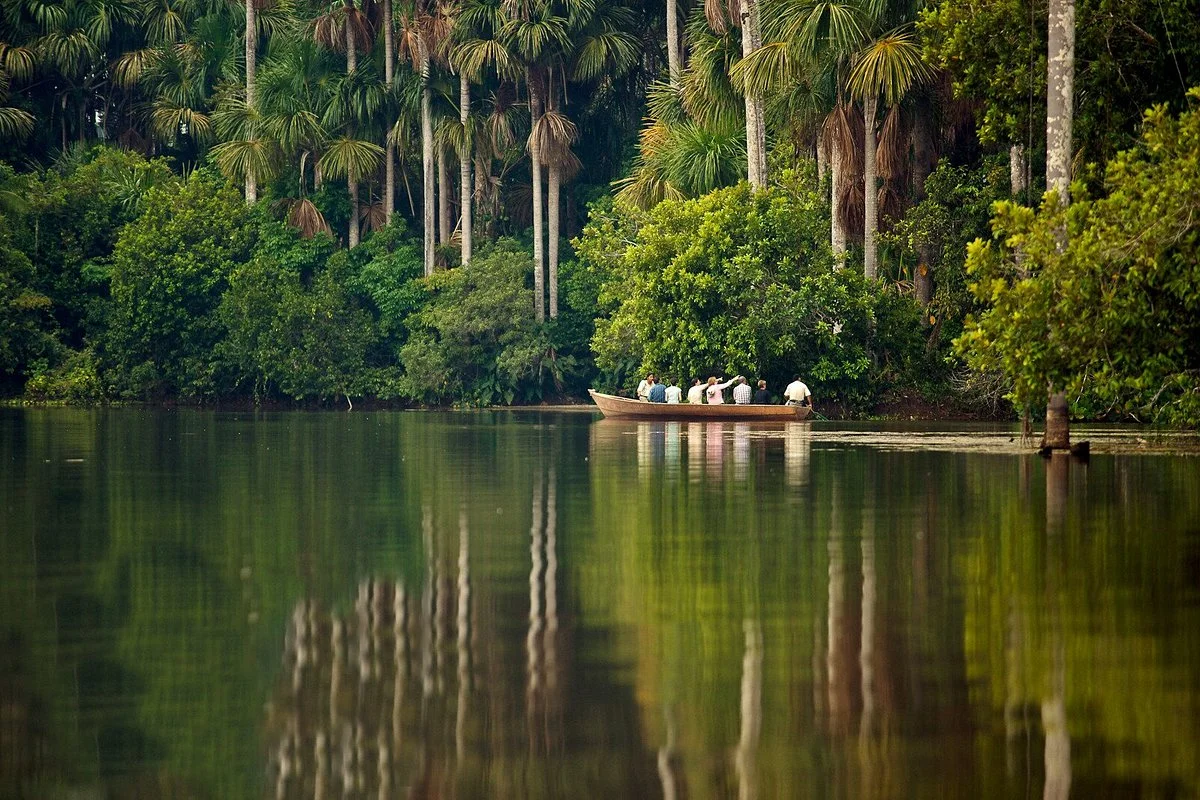 Lago Sandoval