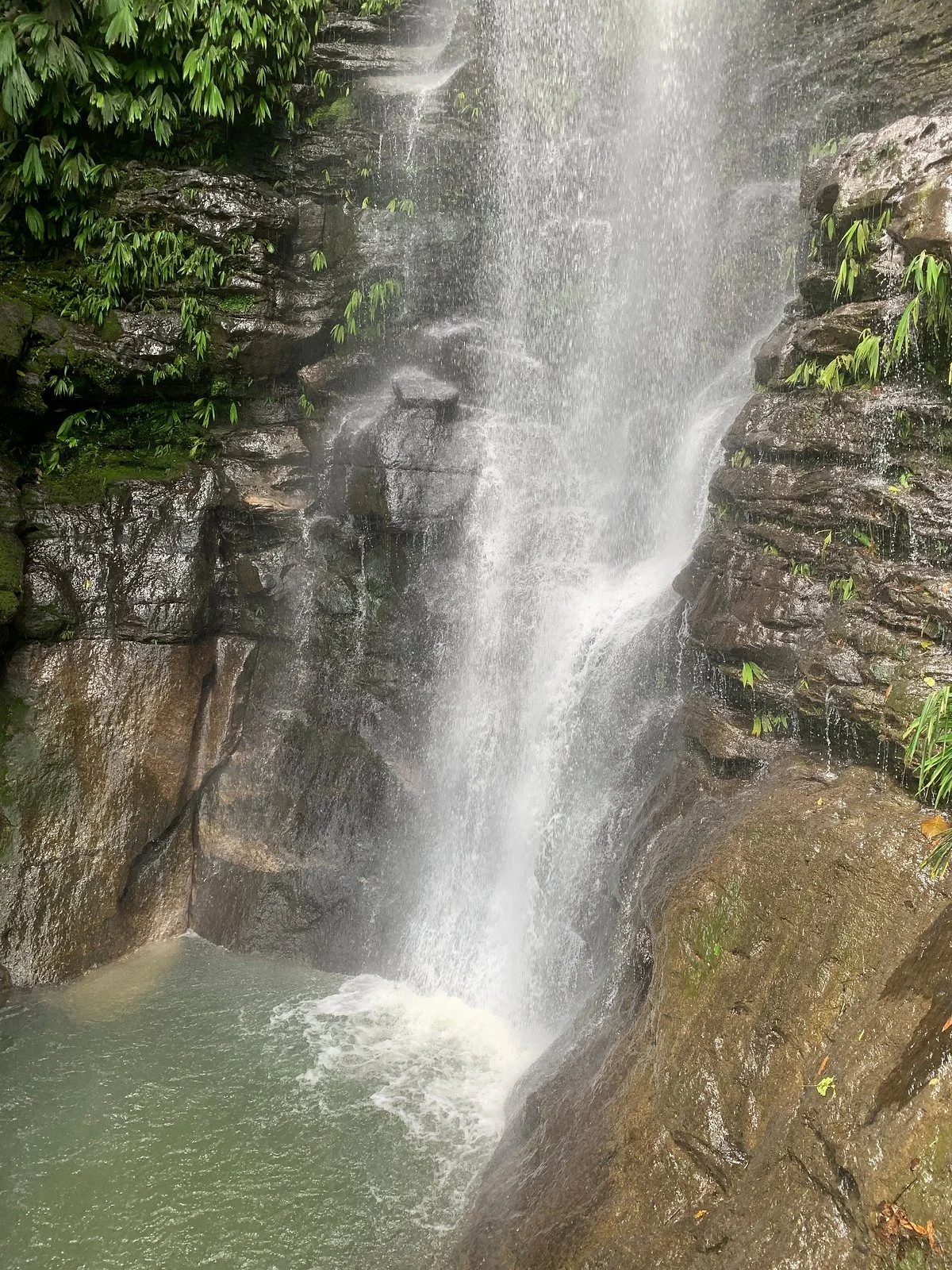 Cascadas Islom