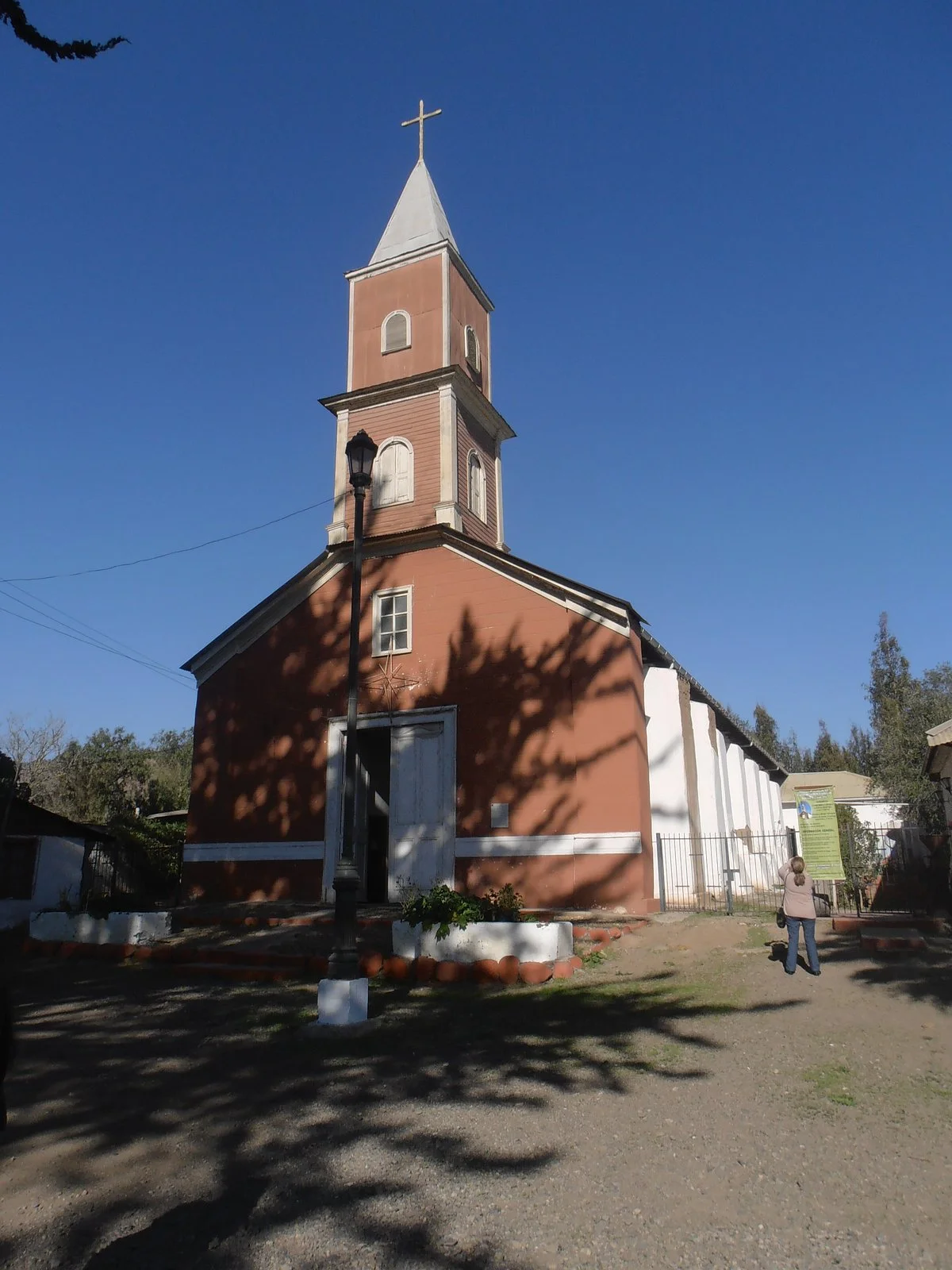 Iglesia San Antonio Del Mar