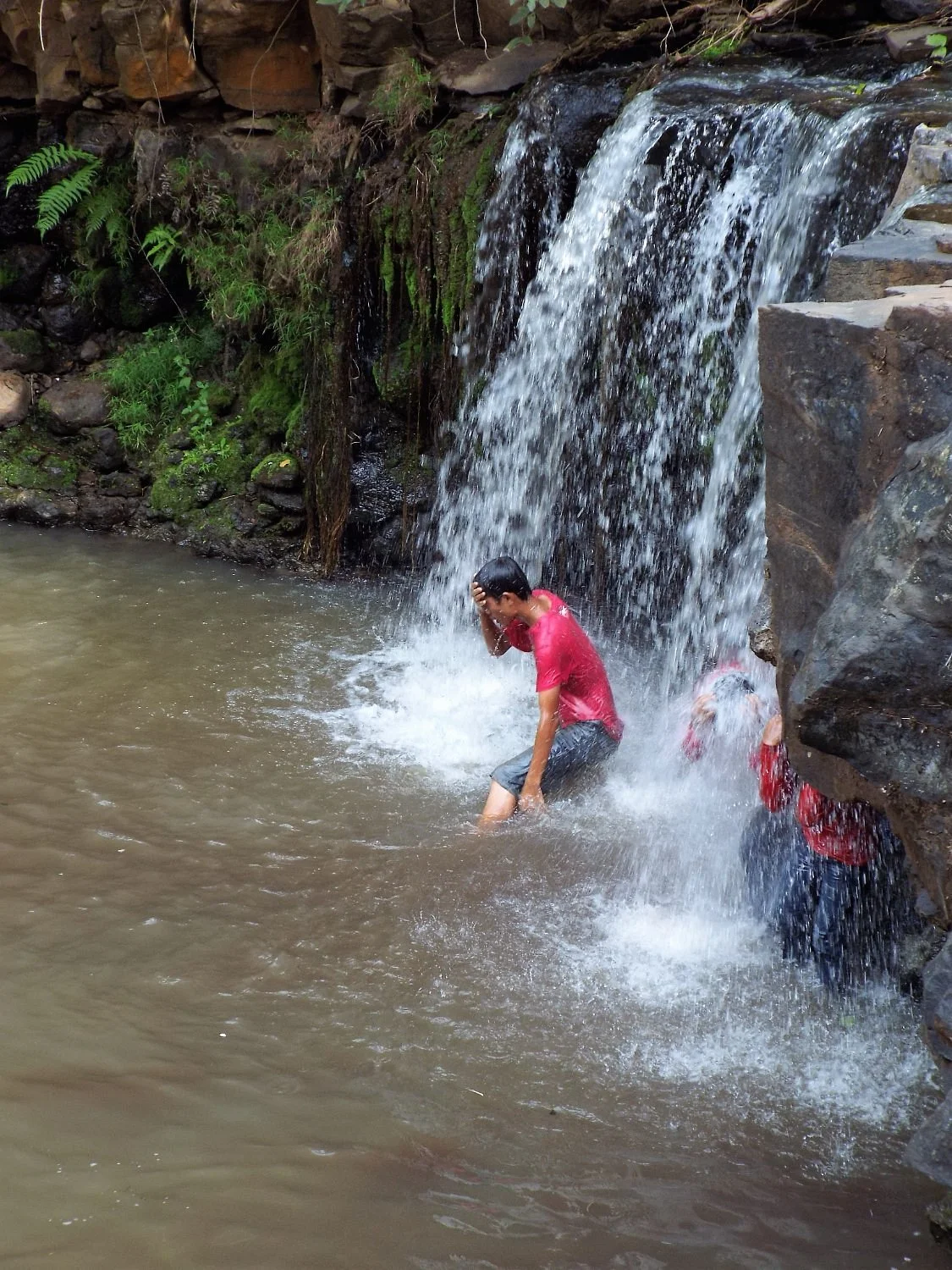 Pu Long Waterfall