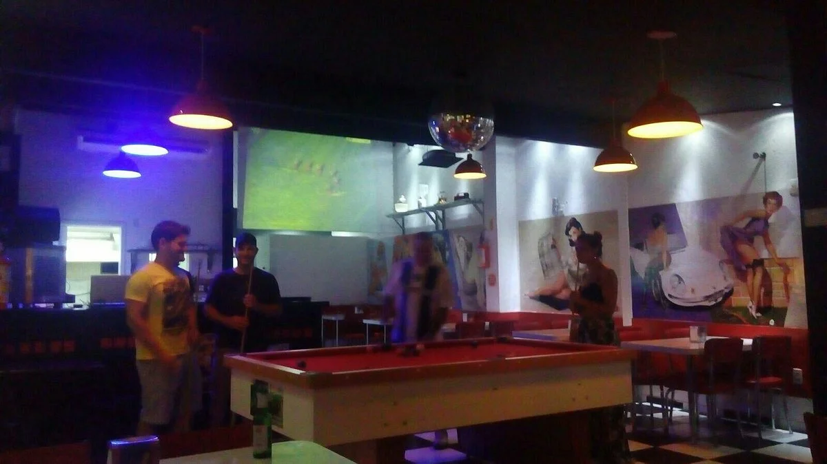 Rettrô Pub Bar