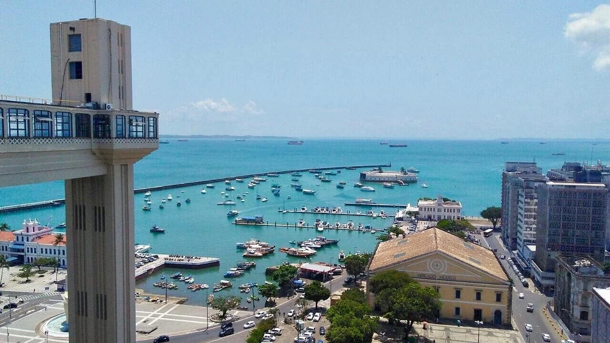 Faroltour Transporte e Turismo
