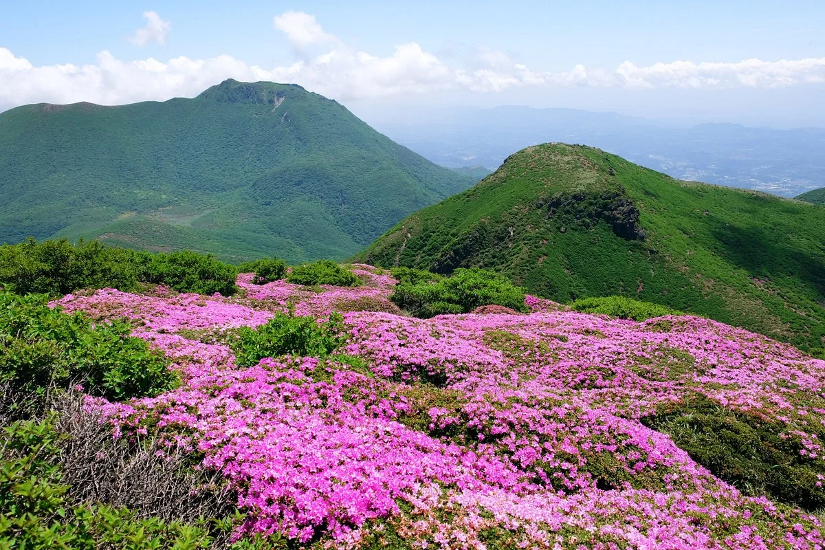 Kuju Mountain Range