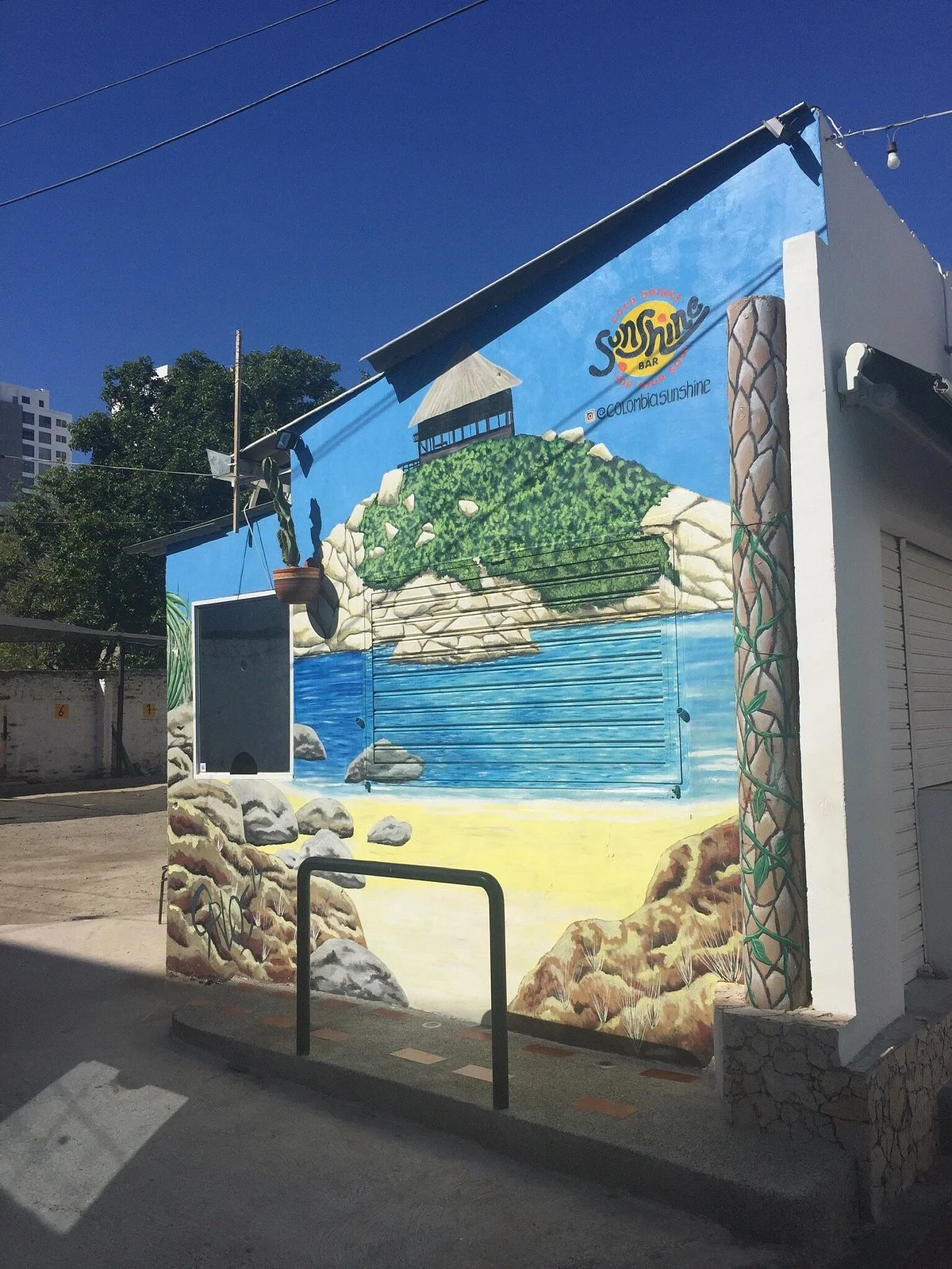 Sunshine Bar