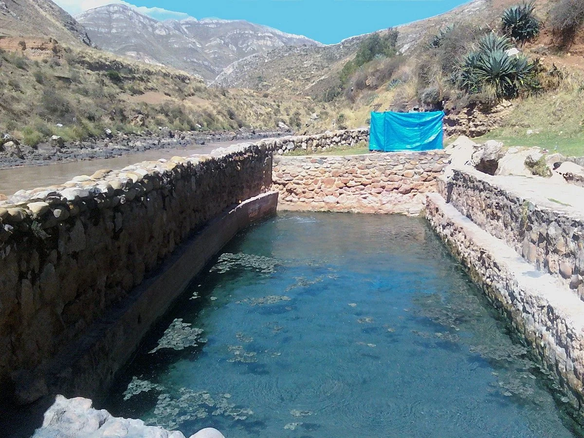 Baños Termales de Acaya