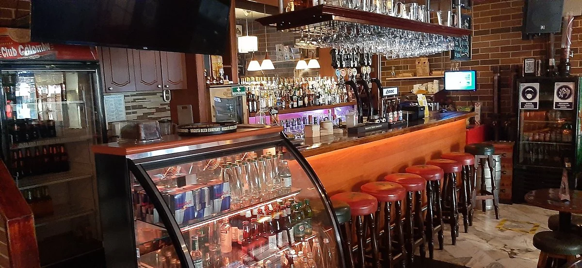 Rosh Cafe Pub