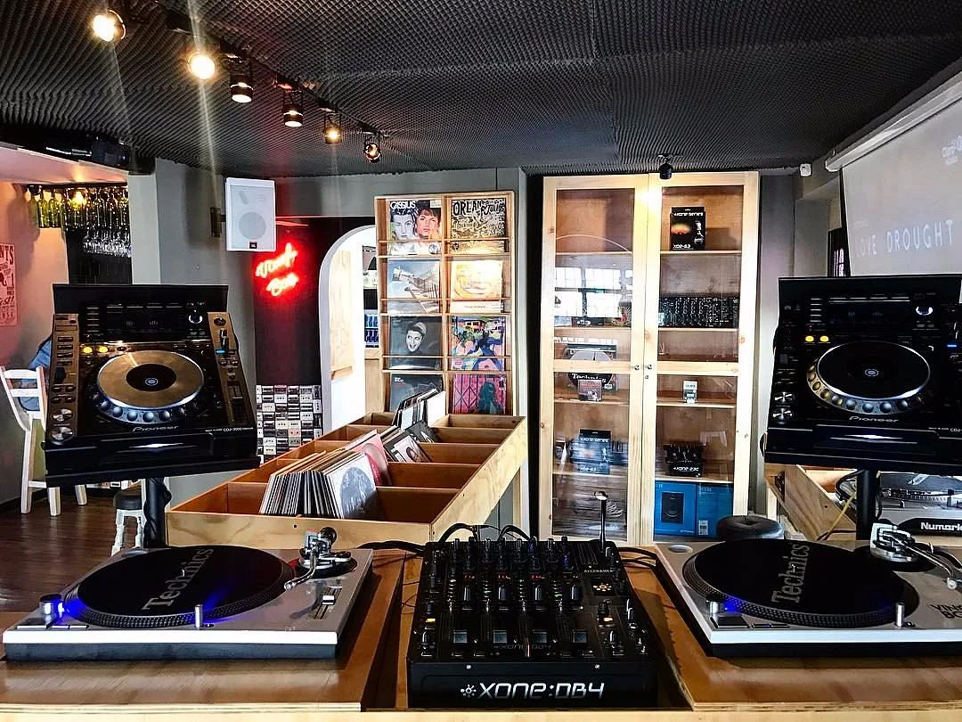 Vinyl Box Music Center