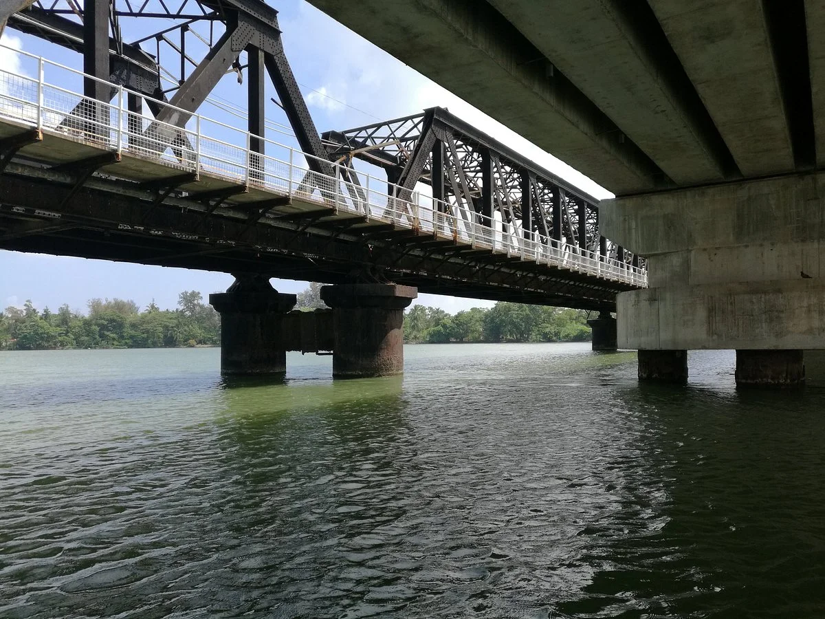 Kallady Bridge