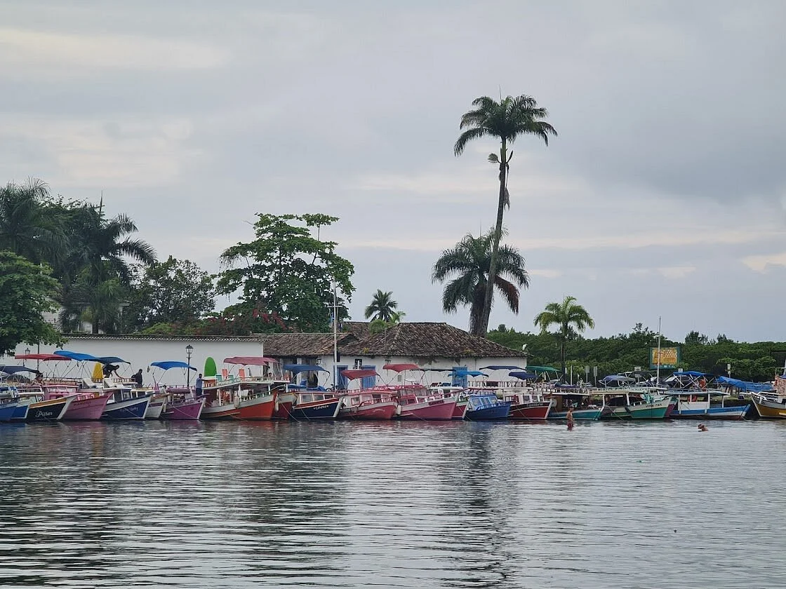 Mar Mercado Das Artes Paraty