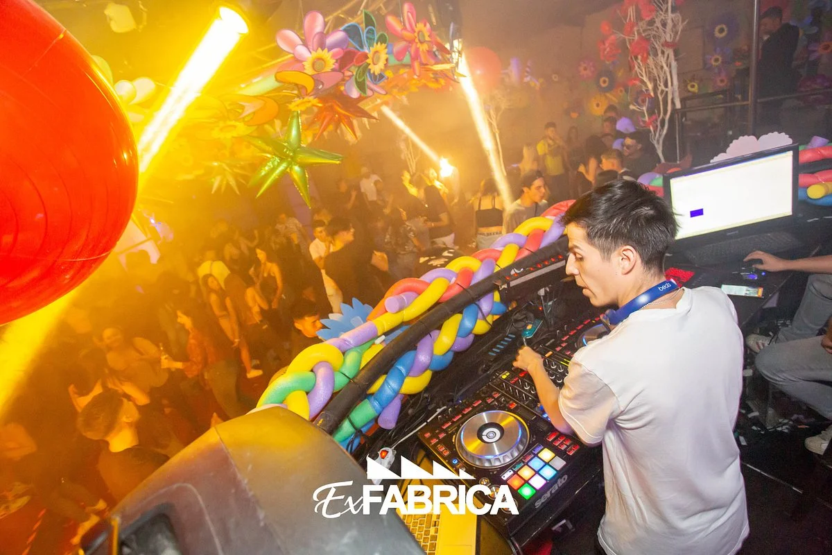 Ex Fabrica