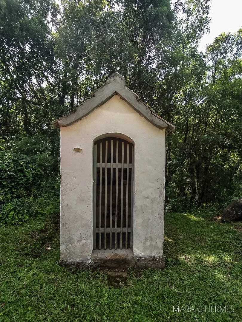 Capitel Linha 40