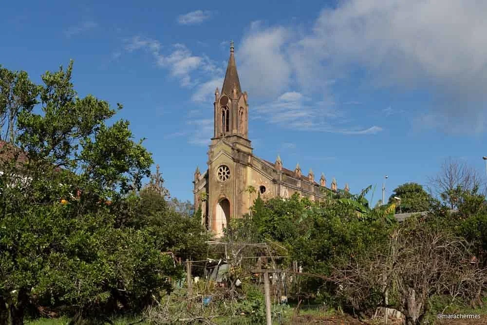 Igreja Em Ruínas