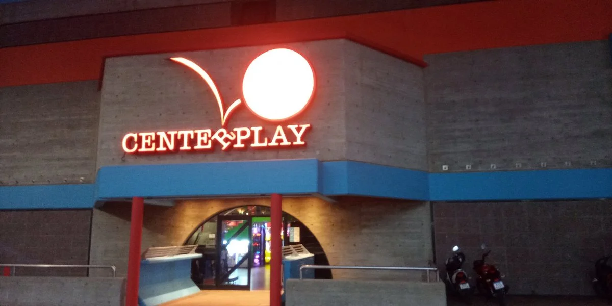 Centerplay
