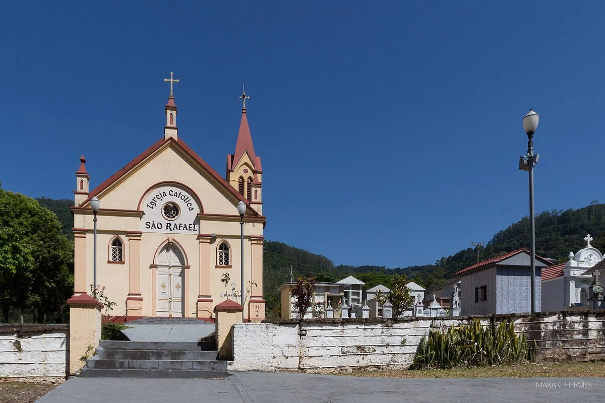 Igreja São Rafael.