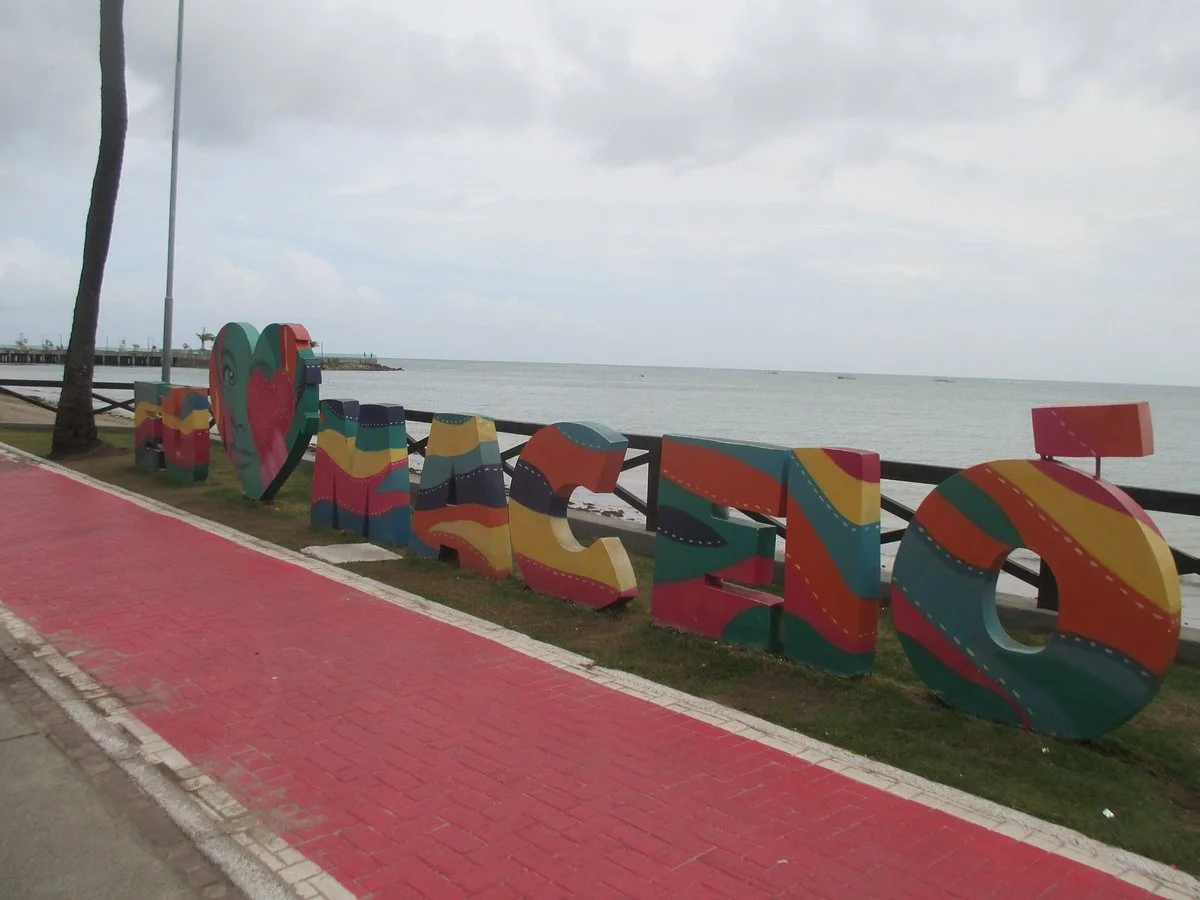 Letreiro "eu Amo Maceió"