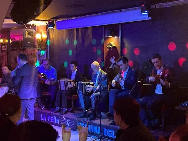 La Peña esquina del tango