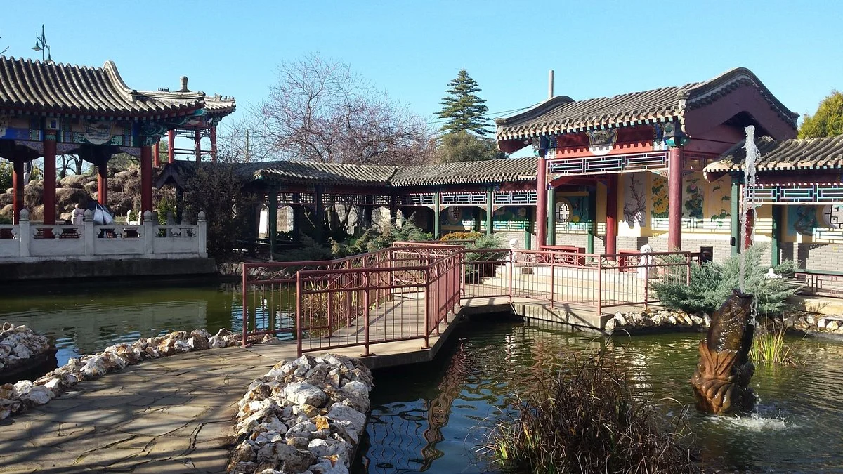 Golden Dragon Museum