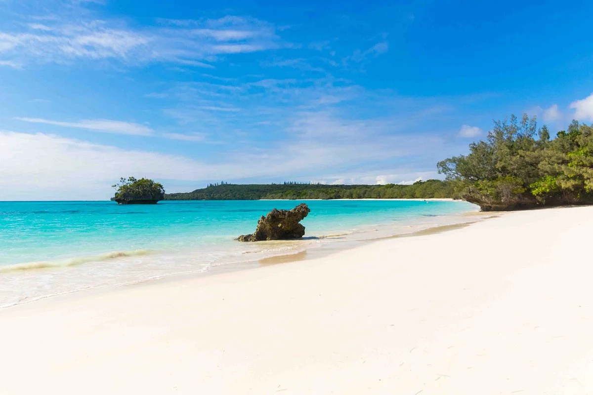 Plage de Luengoni