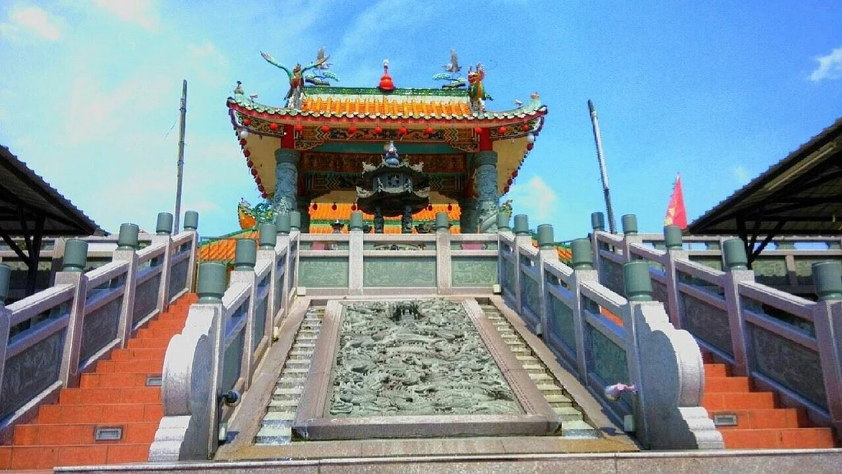 Sam Ching Kong Temple
