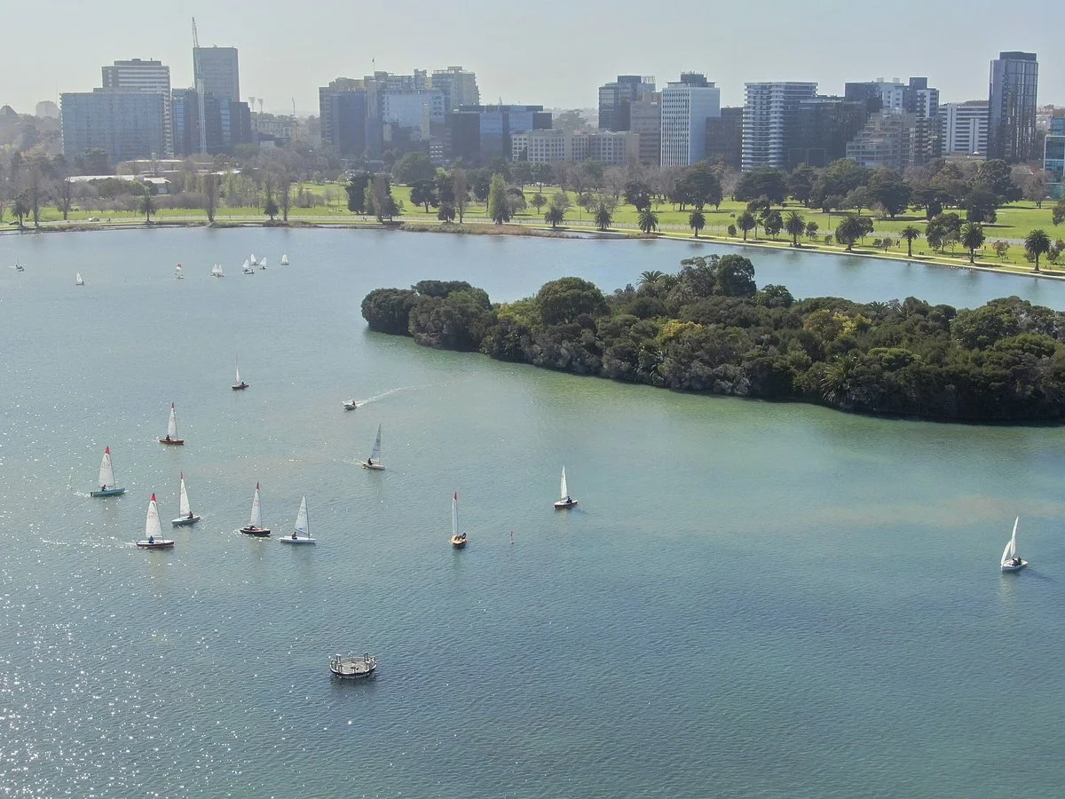 Albert Park Lake