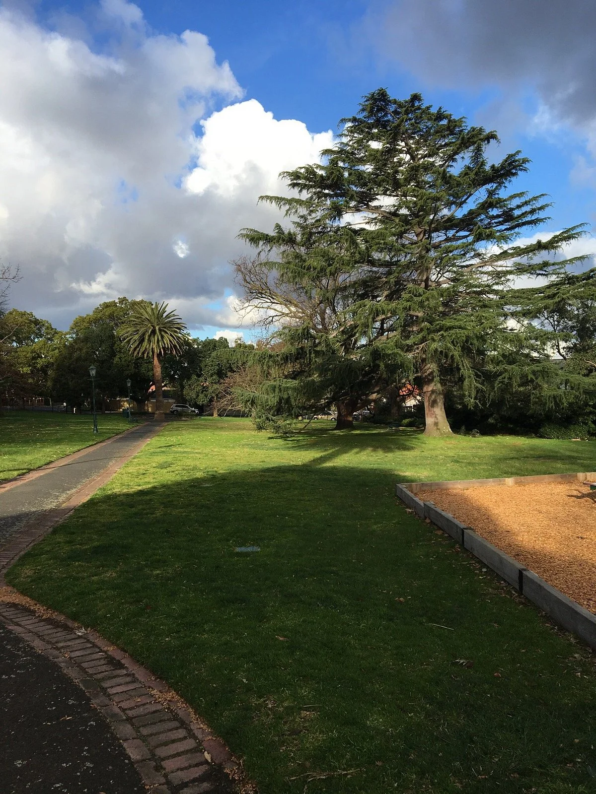 Bowen Gardens