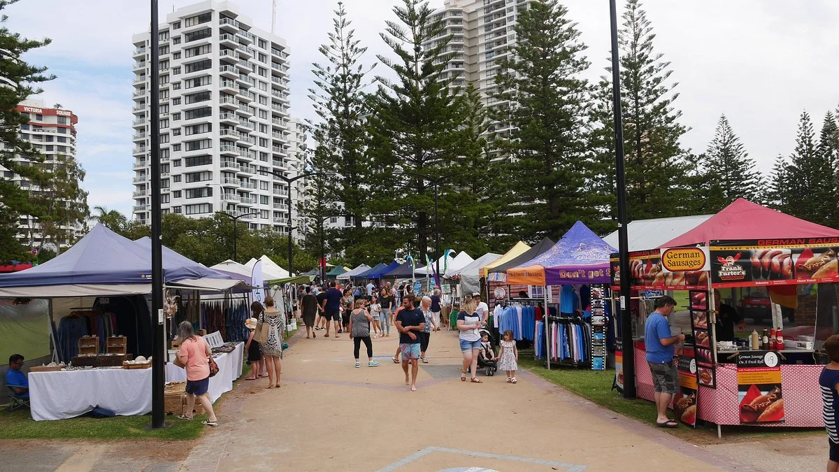 Broad Beach Art and Craft Markets