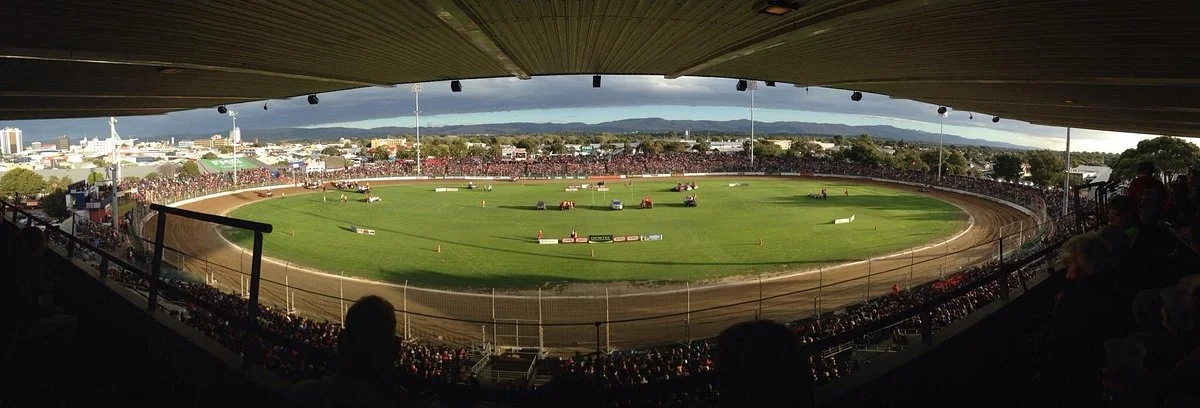 Robertson Holden International Speedway