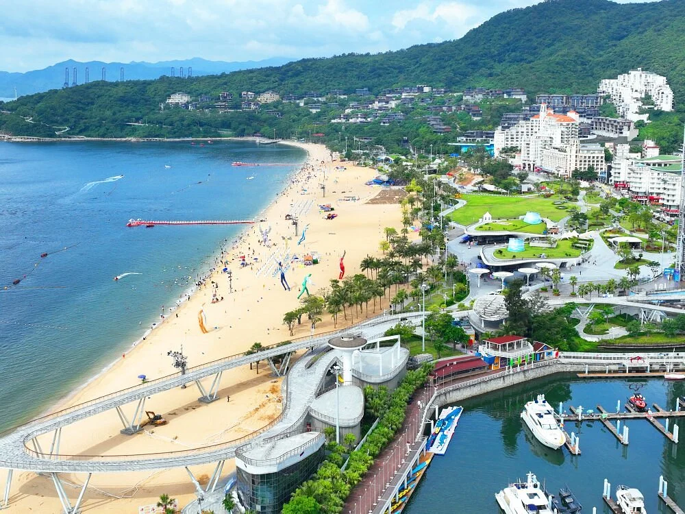 Dameisha Beach