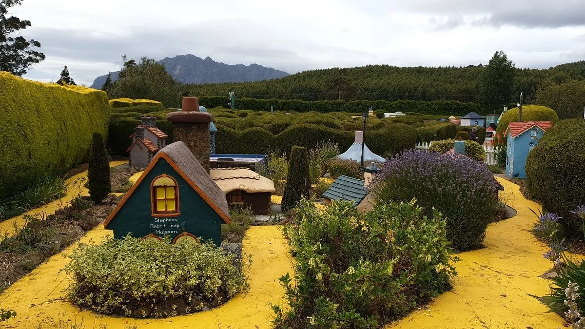 Tasmazia & The Village of Lower Crackpot