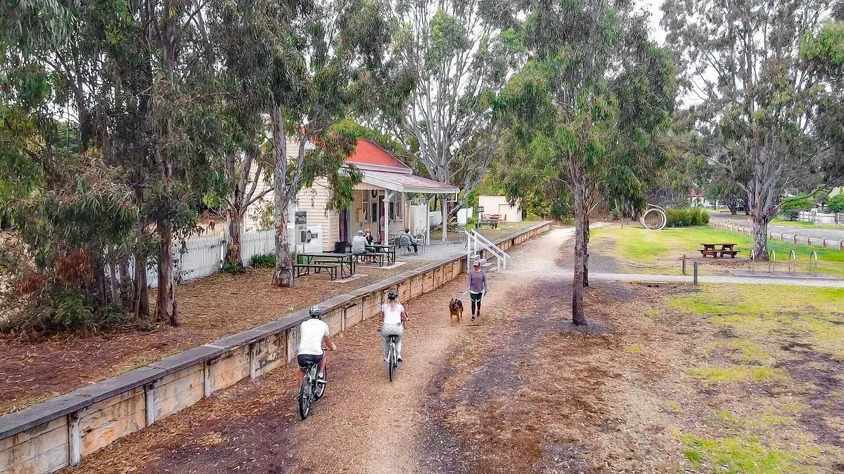 Gippsland Plains Rail Trail