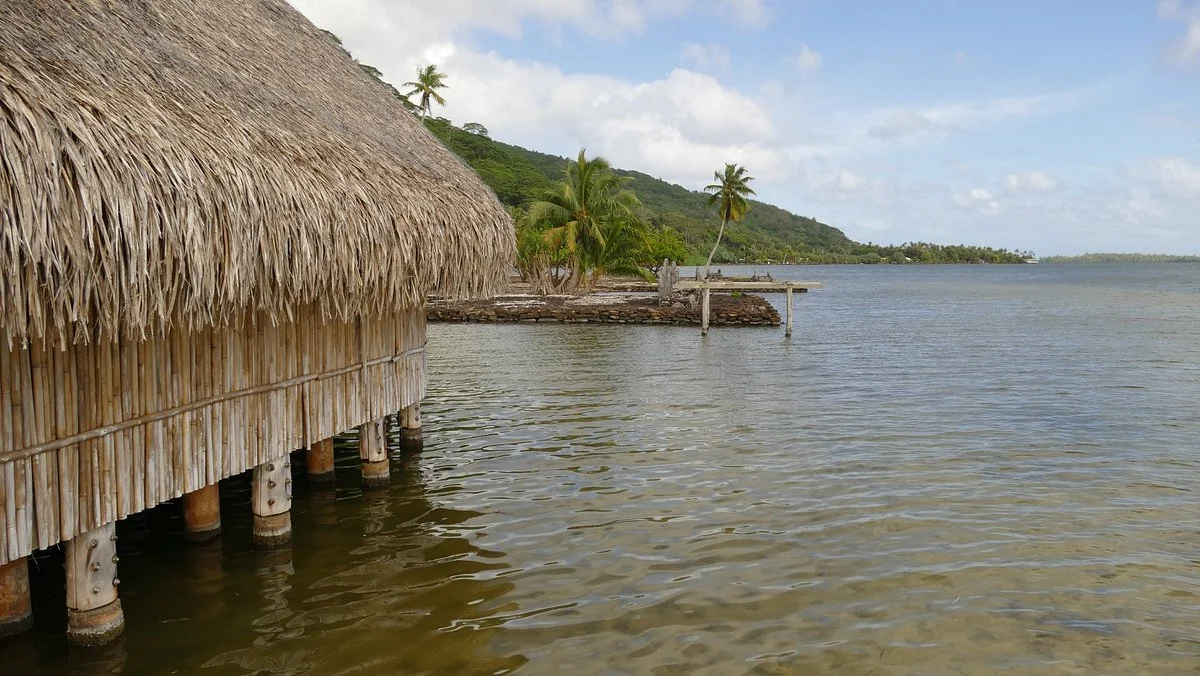 Fare Potee maeva huahine