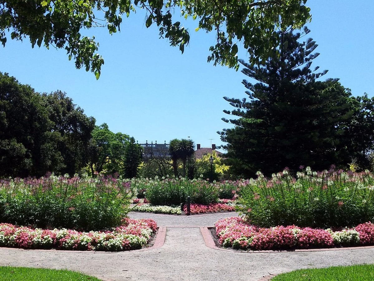 St Vincent Gardens
