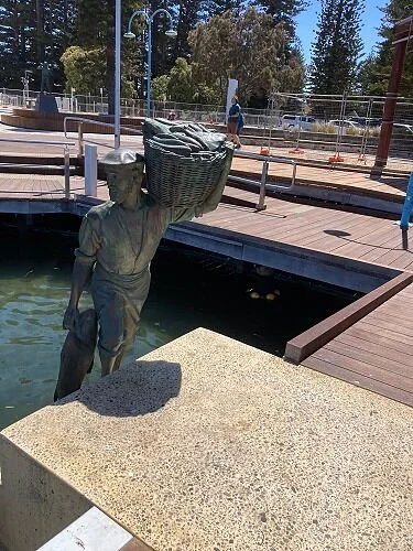 To the Fishermen - The Jetty