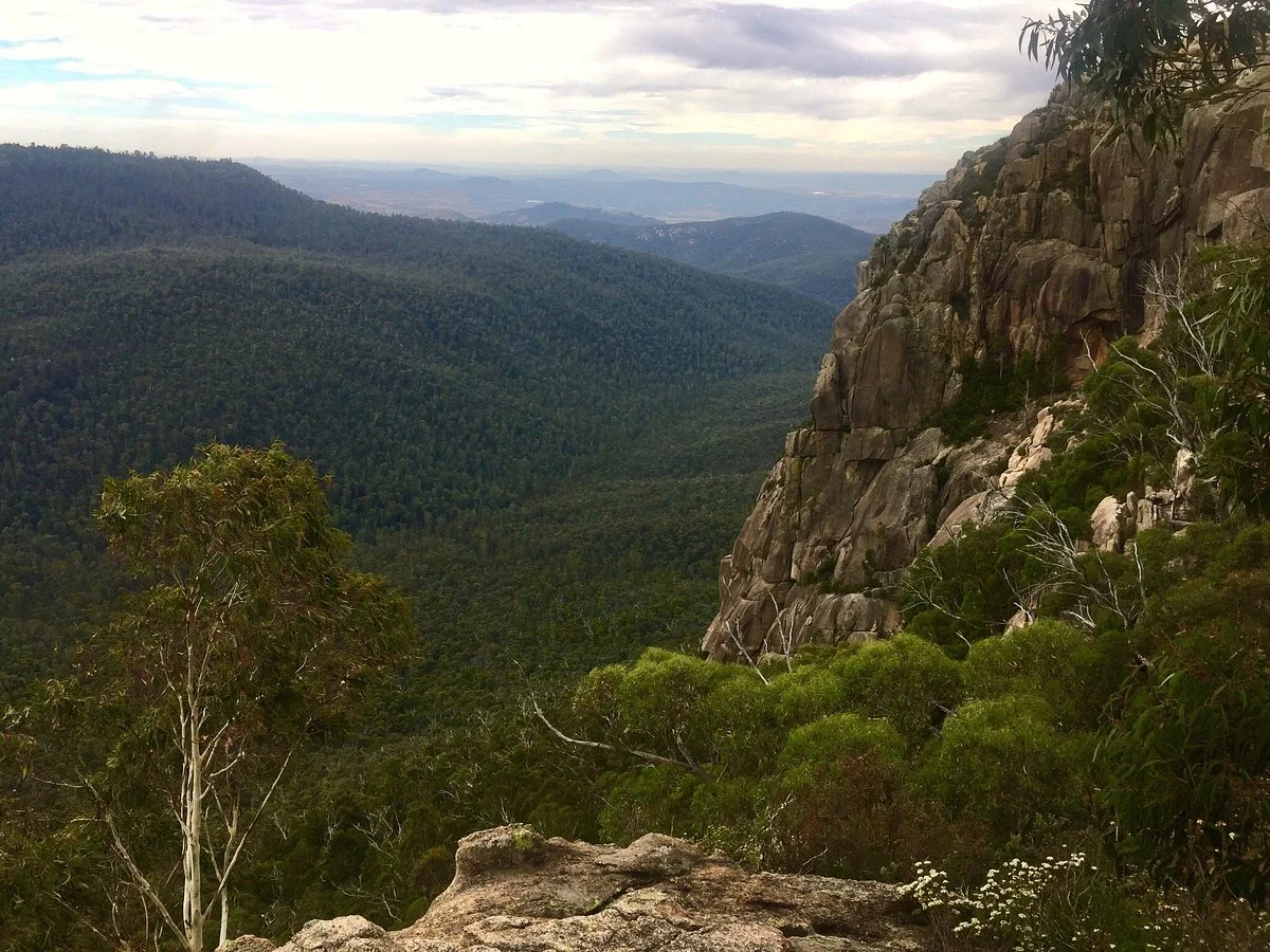 Booroomba Rocks Walk