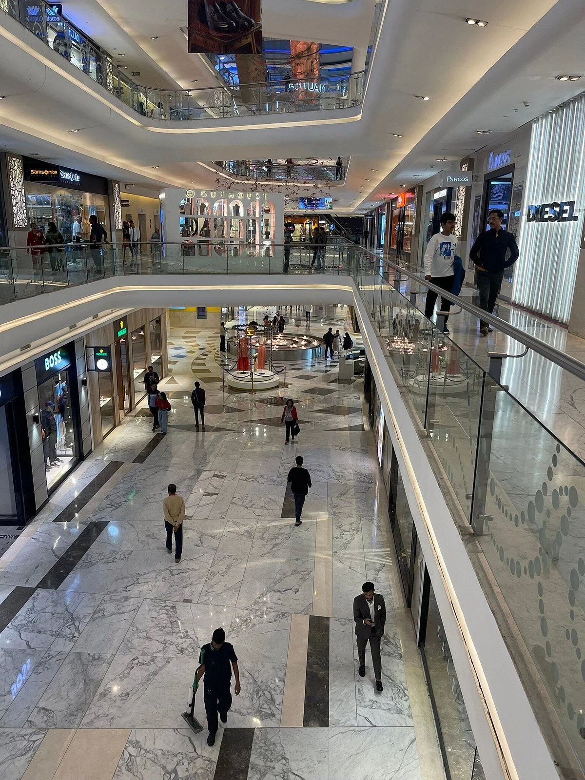 City Centre, New Town