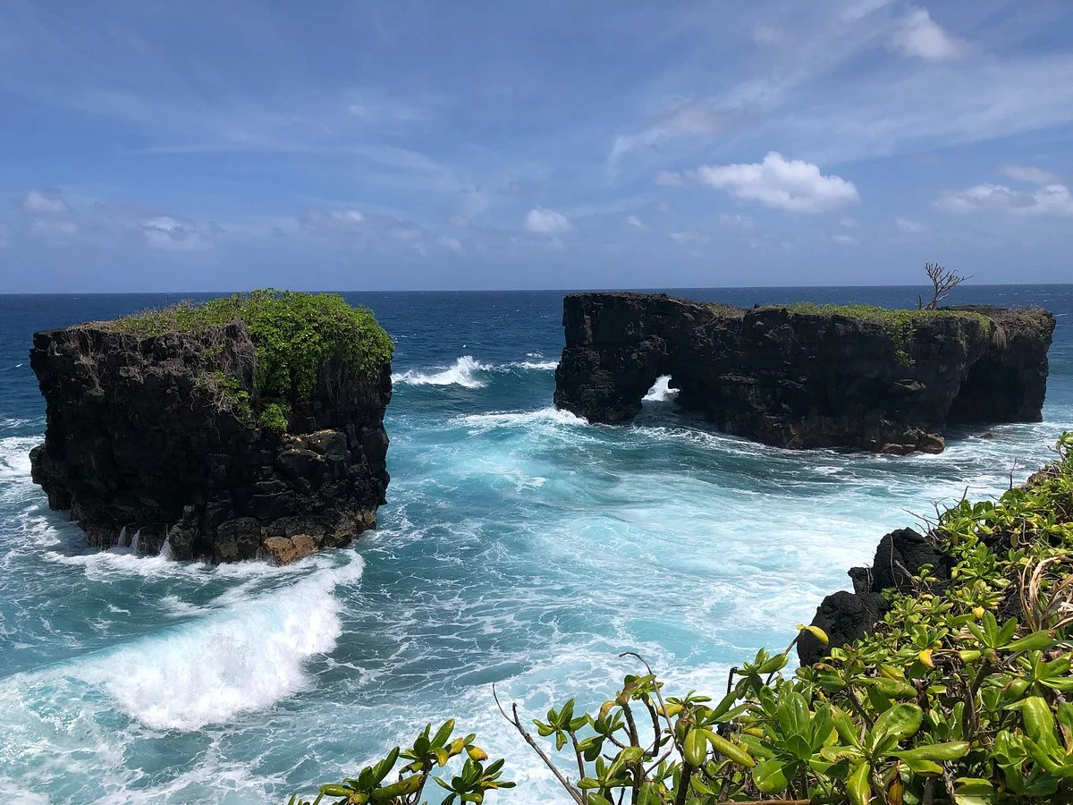 Coastal Lava Cliff Walk