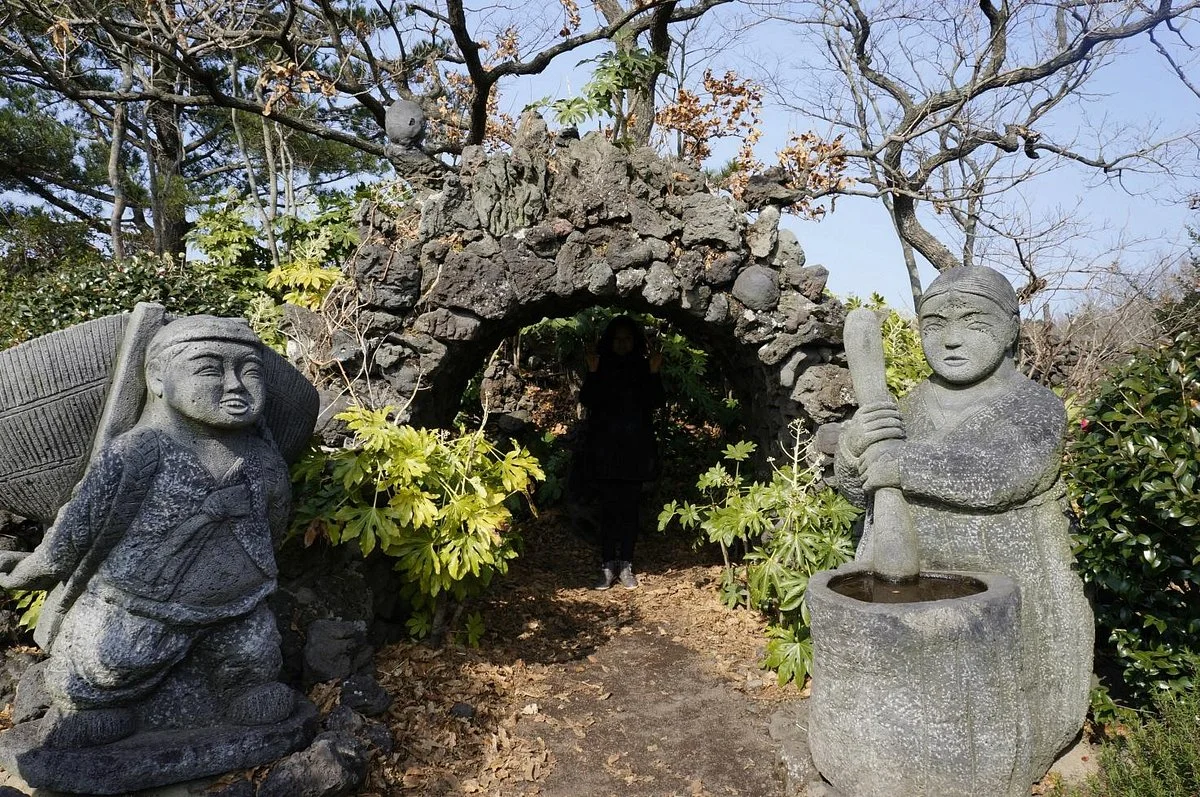 Angel and Woodcutter Museum
